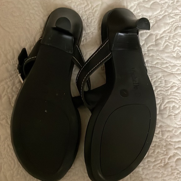 Shoes - Picture 3 of 6